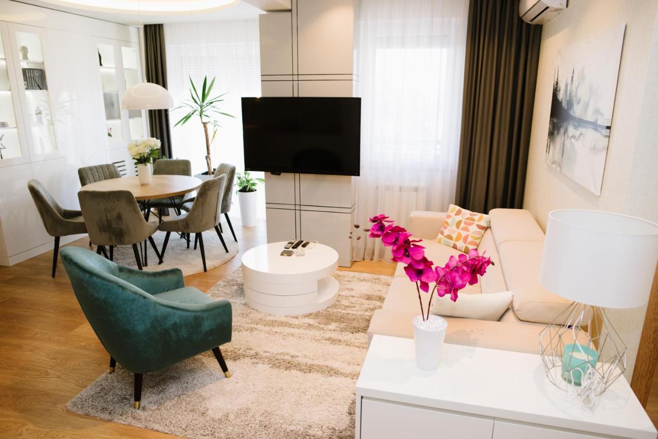 Lusso Apartman Subotica Bagian luar foto