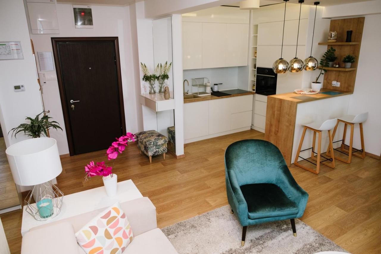 Lusso Apartman Subotica Bagian luar foto