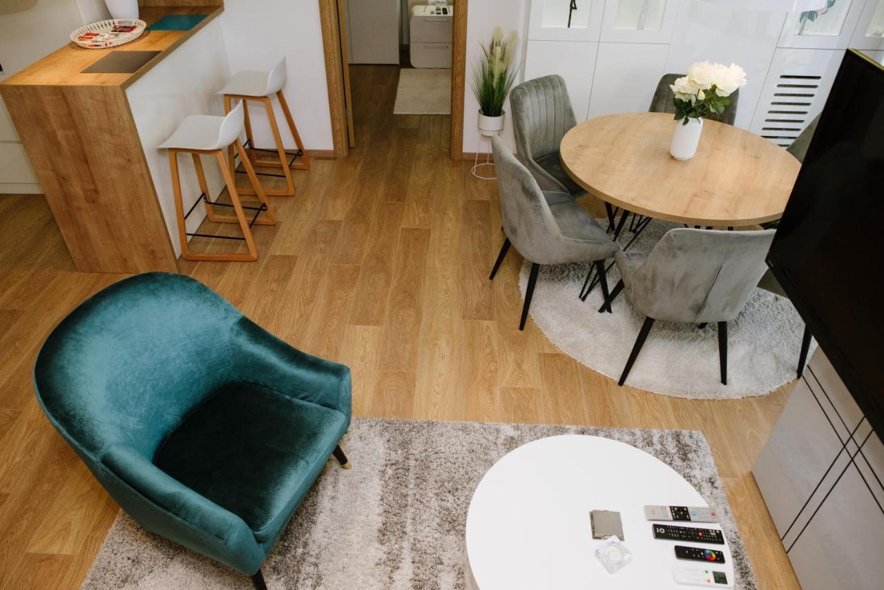 Lusso Apartman Subotica Bagian luar foto