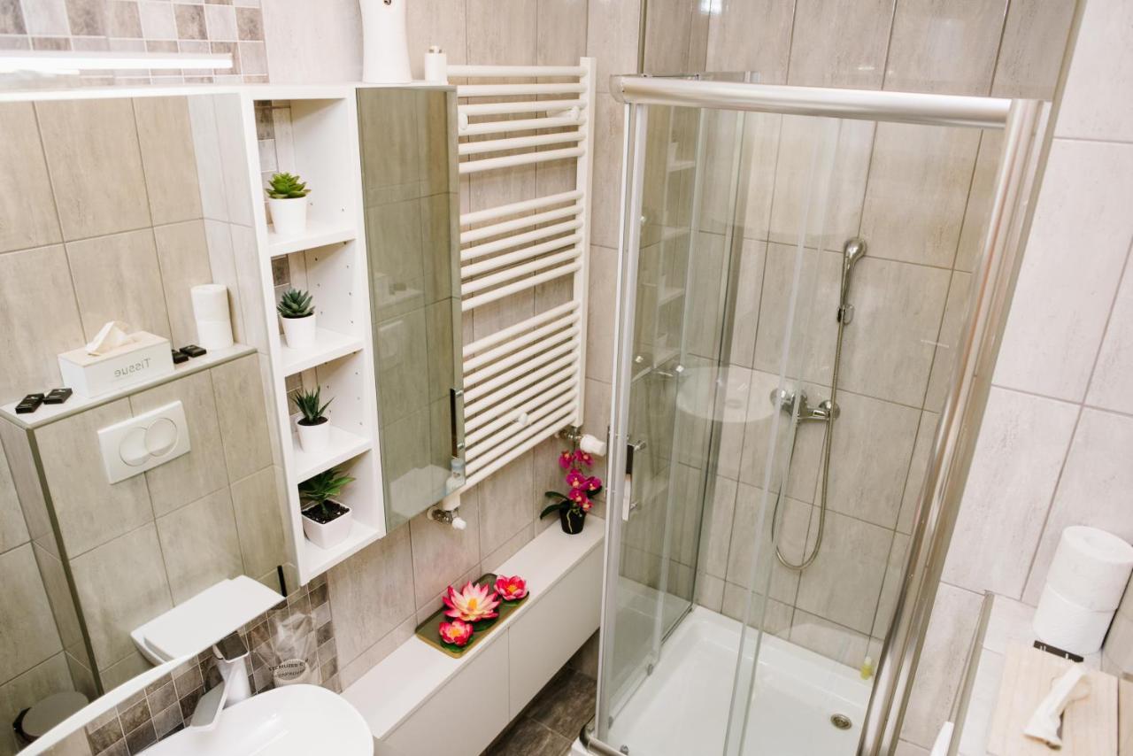 Lusso Apartman Subotica Bagian luar foto