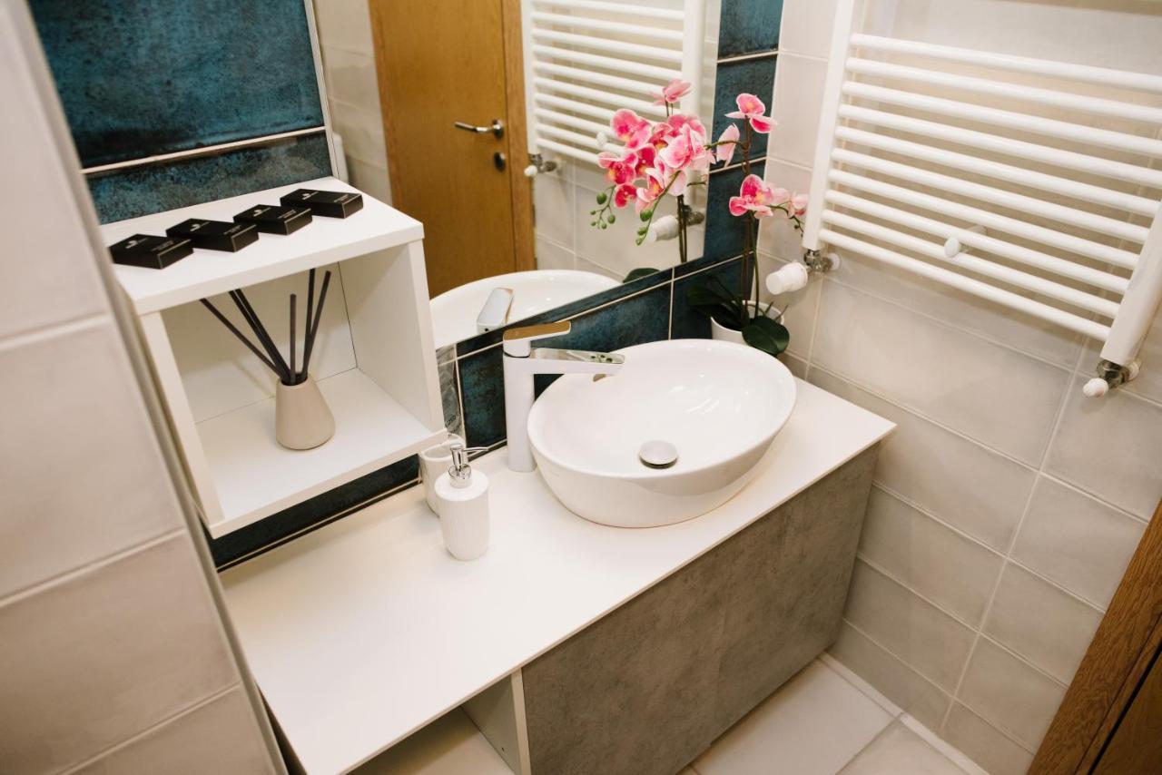Lusso Apartman Subotica Bagian luar foto